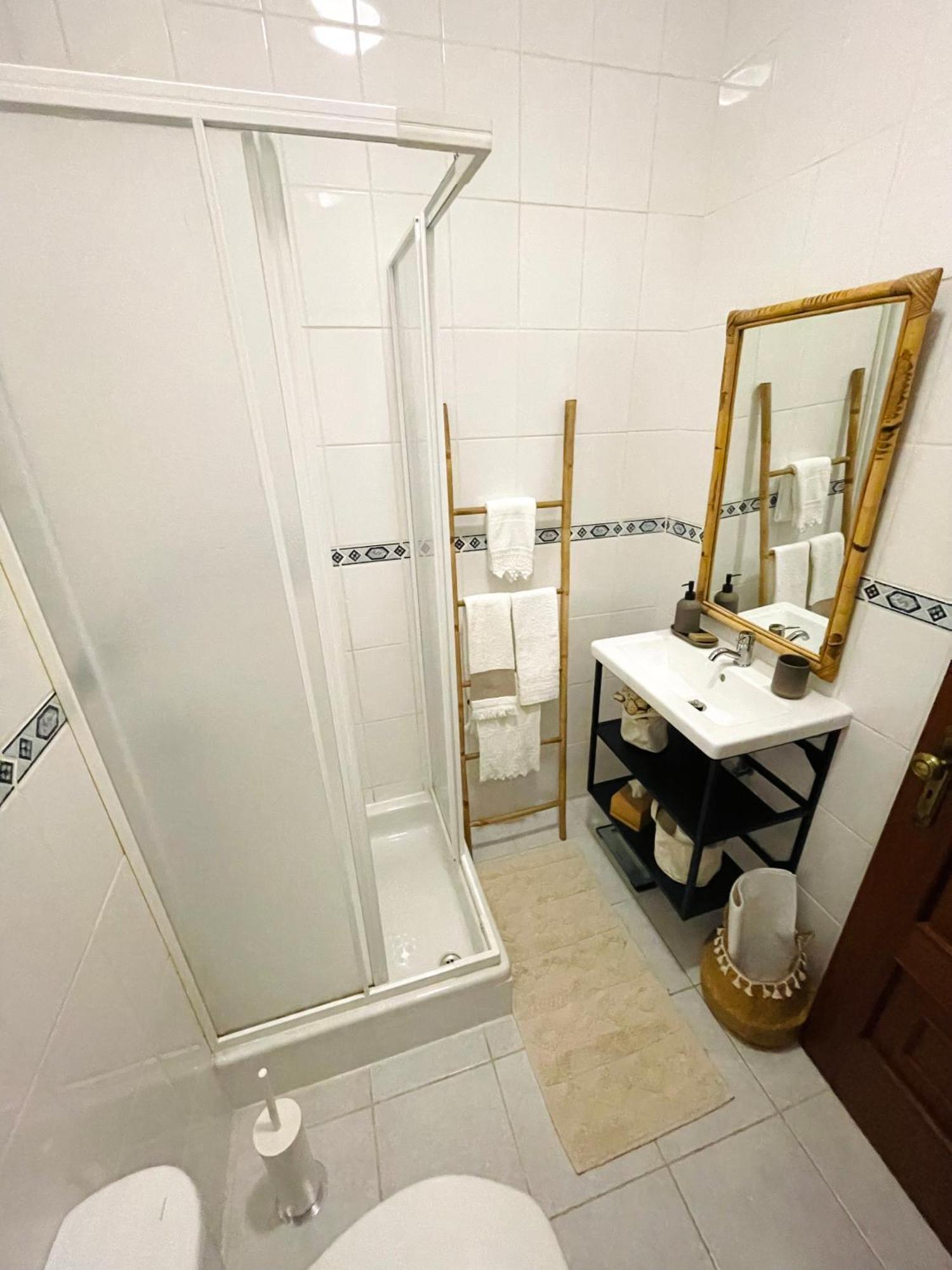 Quinta Dos Poeiros Villa Medroes ภายนอก รูปภาพ